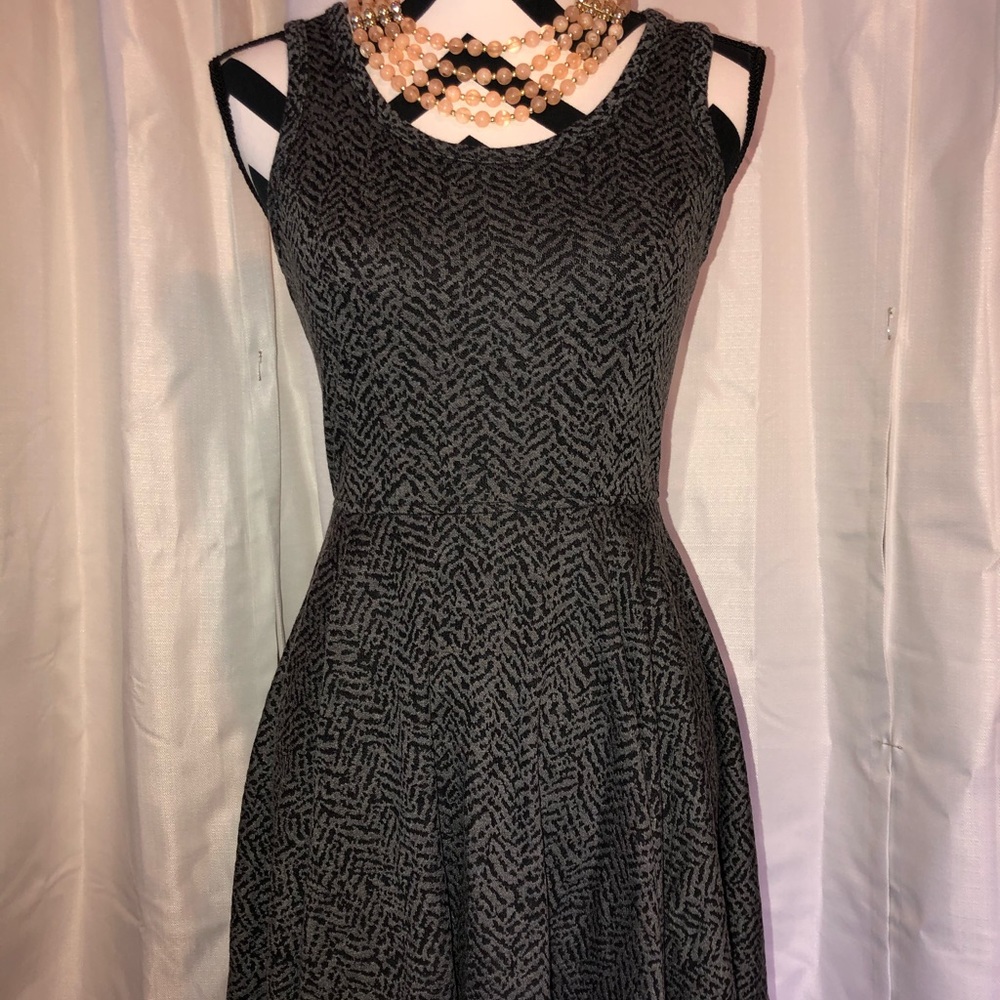 Express size small skater dress